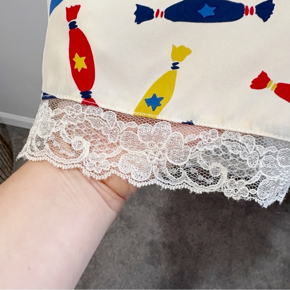 Betsey Johnson Vintage Y2K Candy Print 100% Silk Slip Dress Size 6 Babydoll - Picture 8 of 16